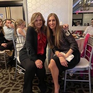 Meet your Posher, Desiree